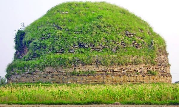 মানকিয়ালা স্তূপ