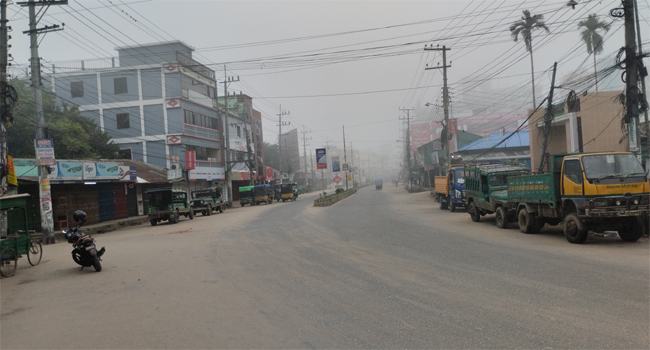 খাগড়াছড়িতে সকাল-সন্ধ্যা সড়ক অবরোধ চলছে