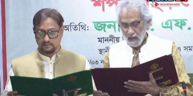 শপথ নিলেন চসিকের নতুন মেয়র ডা. শাহাদাত