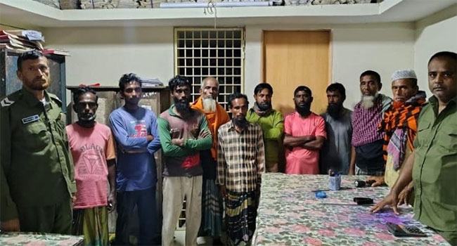 সুন্দরবনের বনদস্যুদের হাতে আটক ১০ জেলে উদ্ধার