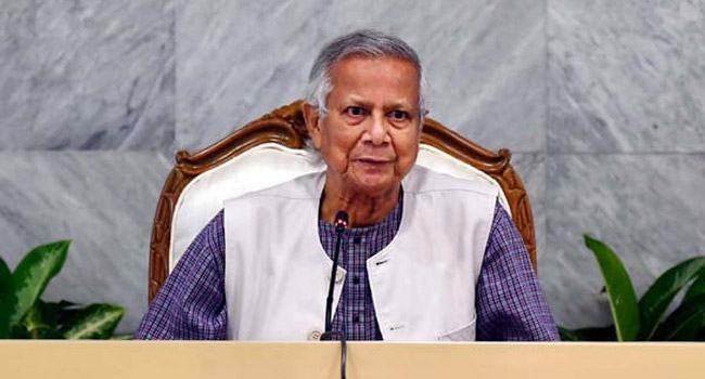 প্রধান উপদেষ্টার সাথে পুলিশ সংস্কার কমিশন প্রধানের বৈঠকে ৫ বিষয় উপস্থাপন