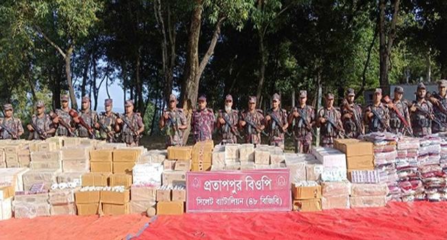 সিলেট সীমান্তে ৮ কোটি টাকার চোরাই পণ্যের চালান জব্দ