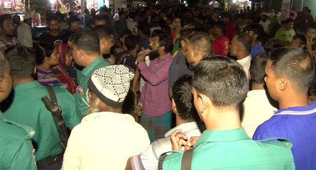 রংপুরে চাঁদাবাজদের গ্রেফতার না করলে আত্মহত্যার হুমকি ব্যবসায়ীদের
