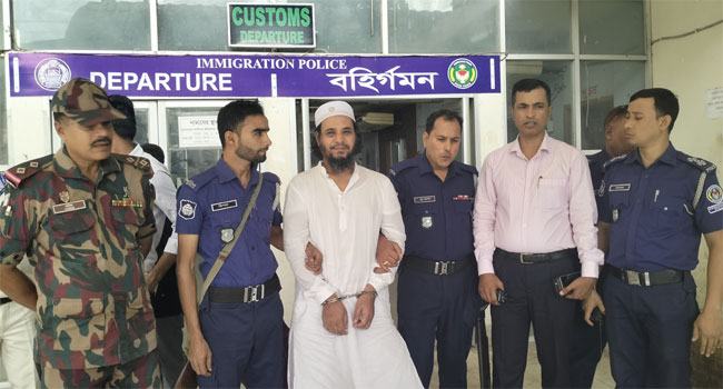বেনাপোল দিয়ে ভারতে যাওয়ার সময় যুবলীগ নেতা আটক