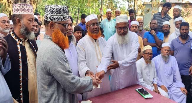 বরিশালে ক্ষতিগ্রস্ত ব্যবসায়ীদের পাশে জামায়াত