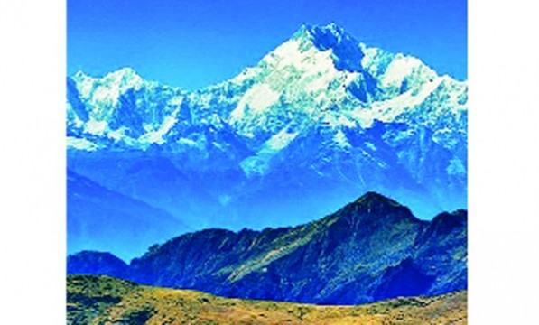 কাঞ্চনজঙ্গার সৌন্দর্য