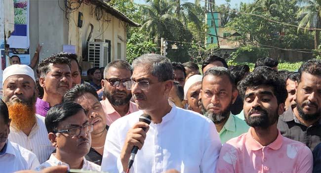 সরকারকে বেকায়দায় ফেলতেই সাম্প্রদায়িক হামলা : এ্যানি