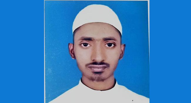 ইসলামী বই কিনে উমরাহ করার সুযোগ পেলেন মাদরাসাশিক্ষার্থী নওয়াজ শরীফ