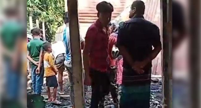 ধুনটে বসত ঘরে আগুন