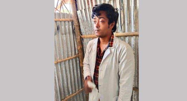 রাজশাহীতে নিষিদ্ধ ছাত্রলীগ কর্মীকে পিটিয়ে পুলিশে সোপর্দ