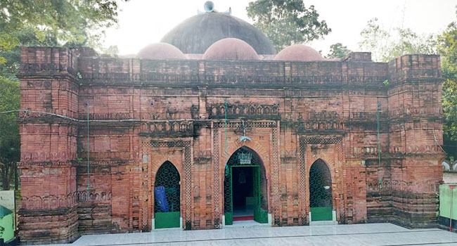 কালিগঞ্জের প্রবাজপুর শাহী মসজিদ