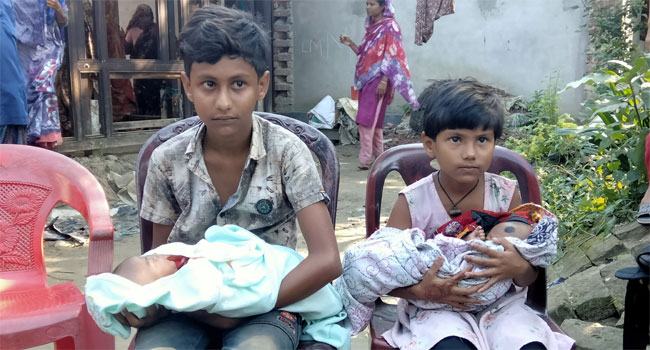 ‘মা-ও নাই বাবা থেকেও নাই, আমরা এখন কী করে বাঁচবো’