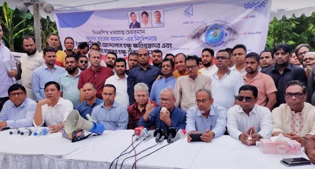 স্বার্থপরের মত পালিয়ে গেছেন শেখ হাসিনা : রিজভী