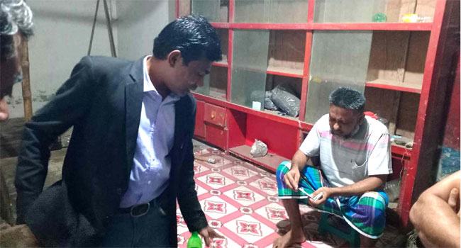 গফরগাঁওয়ে জনতার হাতে ভুয়া ম্যাজিস্ট্রেট আটক