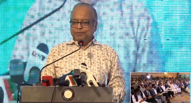 ‘বন্ধু রাষ্ট্রের সমালোচনা করা যাবে না, সংবিধানের বিষয়টি এখন উন্মুক্ত করা দরকার'