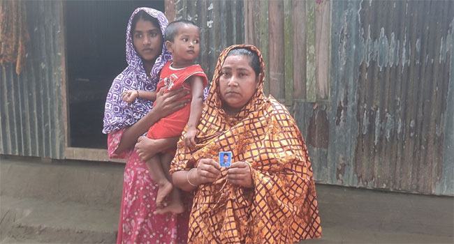 তিন ভাইসহ নিখোঁজ ২৫ জেলের সন্ধান মেলেনি আজও