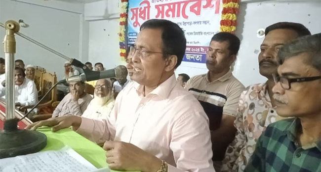 শেখ হাসিনাকে ভারত থেকে ফিরিয়ে এনে তার বিচার করতে হবে : সাবেক ডিআইজি