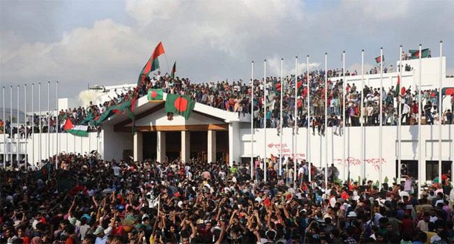 আবাবিল এসেছিল