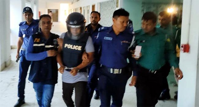সাংবাদিক তুরাব হত্যা : পুলিশ কনস্টেবলের ৫ দিনের রিমান্ড
