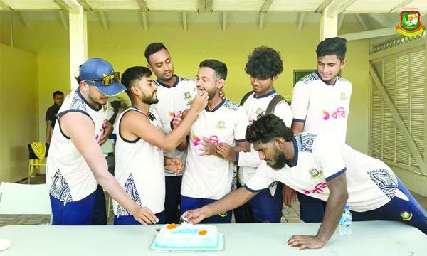 প্রস্তুতি ম্যাচেও ব্যর্থ টপ অর্ডার