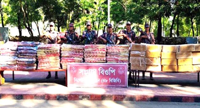 সিলেটে বিজিবির অভিযানে ২ কোটি টাকার পণ্য আটক