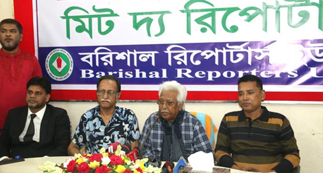 ‘প্রশাসন জনগণের সেবক হিসেবে দায়িত্ব পালন করবে’