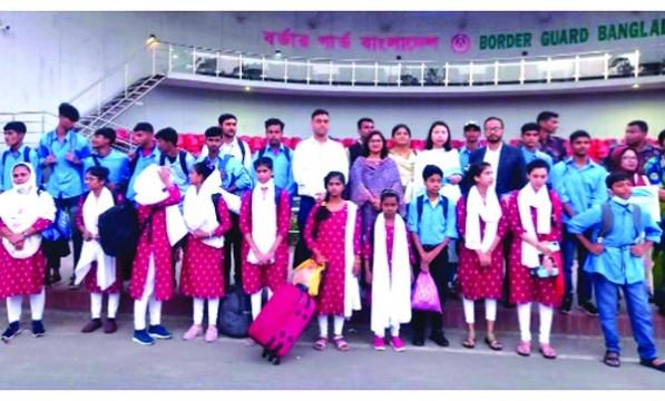 ভারতে সাজাভোগ শেষে দেশে ফিরল ২৪ কিশোর-কিশোরী