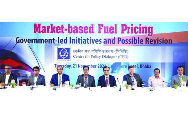 জ্বালানির দাম সমন্বয়ে সরকারের তৈরি সূত্র সংশোধন দরকার