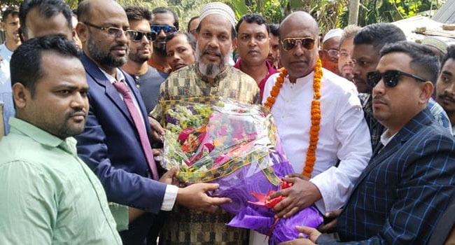 আওয়ামী অত্যাচারে দীর্ঘ ১২ বছর দেশে আসতে পারিনি : সেলিম রেজা