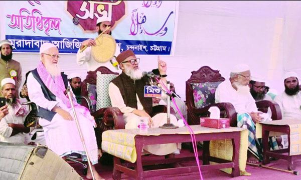 ভোটে যারা নির্বাচিত হবেন আমরা তাদের কাছেই ক্ষমতা ছাড়ব : ধর্ম উপদেষ্টা