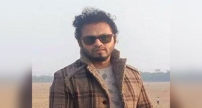 ট্রাকের ধাক্কা চিত্রনায়িকা পরীমণির ‘প্রথম স্বামী’ নিহত