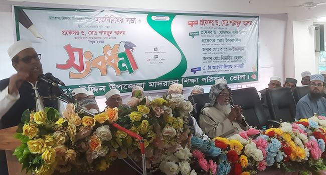 ‘কোরআন-সুন্নাহর আদর্শ ছাড়া আলেমদের জন্য রাজনীতি জায়েজ নেই’