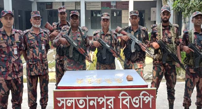 চুয়াডাঙ্গায় ৪০ লাখ টাকা মূল্যের স্বর্ণের গহনা জব্দ