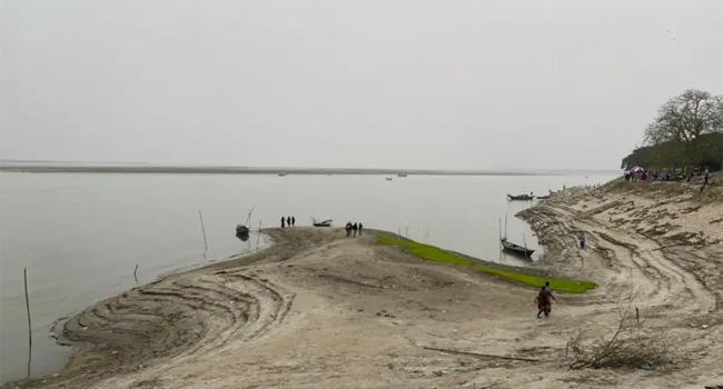 কমে যাচ্ছে নদীর পানি, ভবিষ্যৎ কী