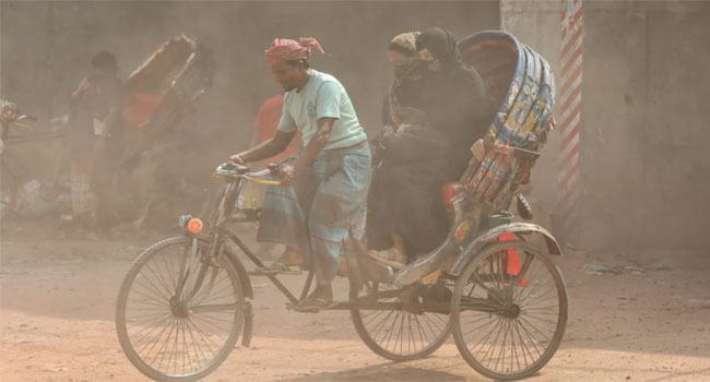 ‘খুব অস্বাস্থ্যকর’ পর্যায়ে ঢাকার বাতাস