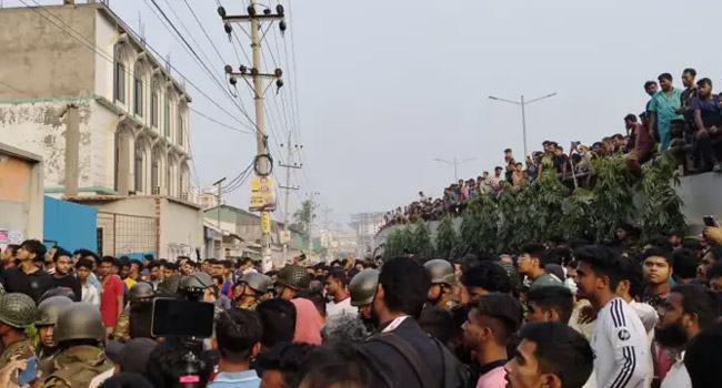 যাত্রাবাড়ীতে সংঘর্ষে ৩ শিক্ষার্থী নিহতের দাবি কলেজ কর্তৃপক্ষের