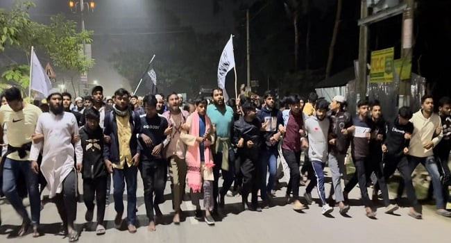 পটুয়াখালীতে ইসকন নিষিদ্ধের দাবিতে বিক্ষোভ মিছিল