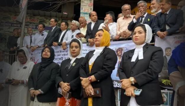 চট্টগ্রাম আদালতে দ্বিতীয় দিনের কর্মবিরতি চলছে