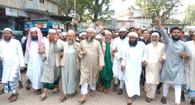 ‘উগ্রবাদী ইসকনের অপতৎপরতা এ দেশে চলতে দেয়া যাবে না’