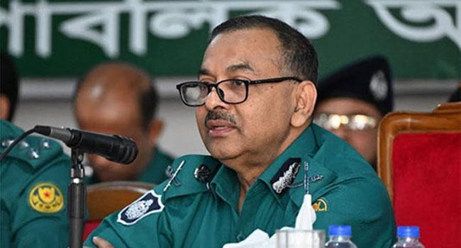 পুলিশের ভাবমূর্তি অনন্য উচ্চতায় নিয়ে যেতে হবে : ডিএমপি কমিশনার