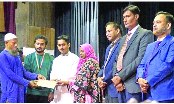 আমরা ব্যর্থ হলে হাসিনা কারো অস্তিত্ব রাখবে না