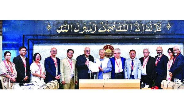 হাসিনার আমলে বছরে ১৬ বিলিয়ন ডলার পাচার হয়েছে