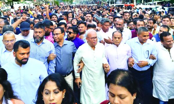 তারেকসহ সকল অভিযুক্ত খালাস