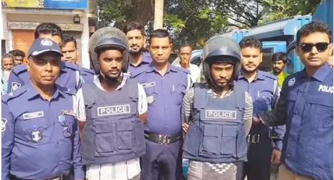 মুন্সিগঞ্জে জমিজমা নিয়ে দ্বন্দ্বে প্রবাসীকে খুন, গ্রেফতার ৩