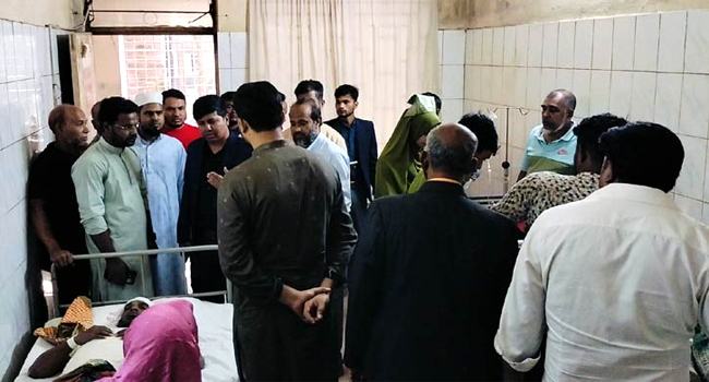 ভোলায় জেলেদের হামলায় মৎস কর্মকর্তাসহ আহত ৫
