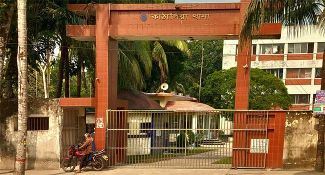 ছাত্র আন্দোলনে নিহত বুলেটের লাশ উত্তোলন