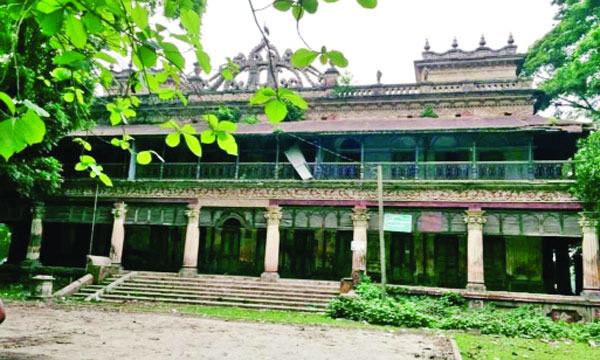 কালের সাক্ষী নাগরপুরে পাকুটিয়া জমিদার বাড়ি