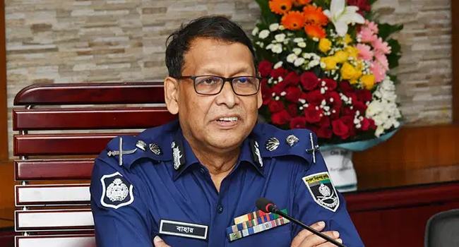 ছাত্র-জনতার আন্দোলনে নিহতদের পরিবারের কাছে ক্ষমা চেয়েছেন আইজিপি