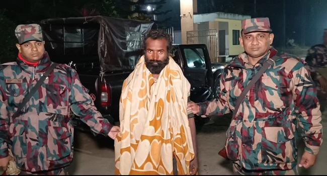 হিলি সীমান্তে ভারতীয় নাগরিক আটক