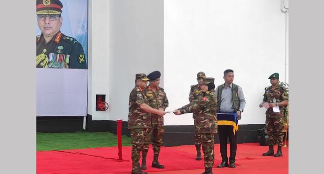 টাঙ্গাইলে ‘সেনানীড়’ উদ্বোধন করলেন সেনাপ্রধান